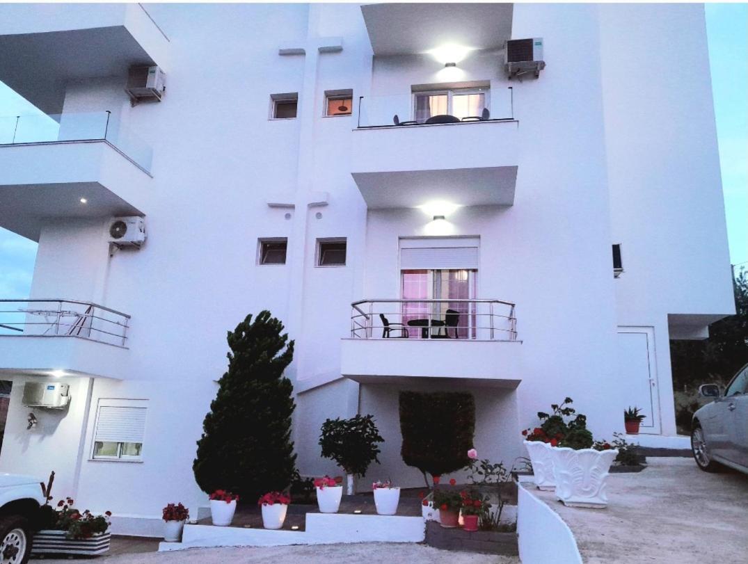 Gb Rooms Ksamil Chambre photo